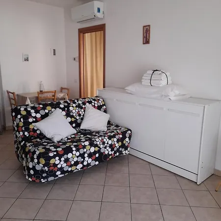 50 Metri Tra Te E Il Mare *
